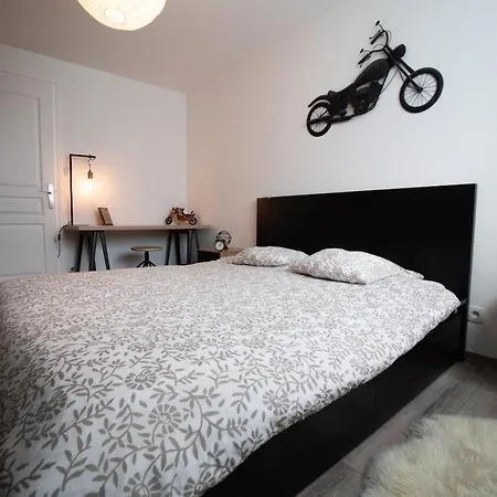 Bright Modern, Near Center And 10 Min From Beaches *